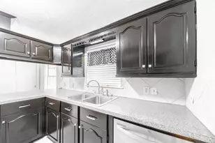 7015 Kopman Dr, Houston, TX 77061 - Photo 18