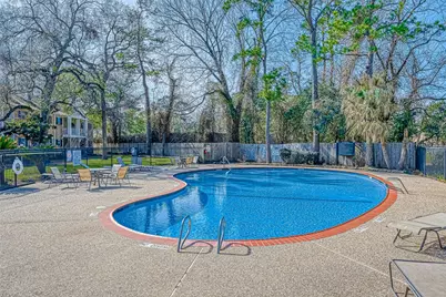 925 Wax Myrtle Lane, Houston, TX 77079 - Photo 20