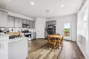 7916 Linnie Ln, Austin, TX 78724 - Photo 6