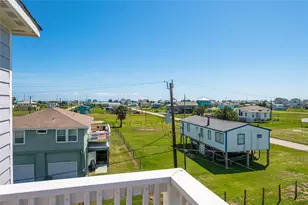 3920 2nd St, Galveston, TX 77554 - Photo 30
