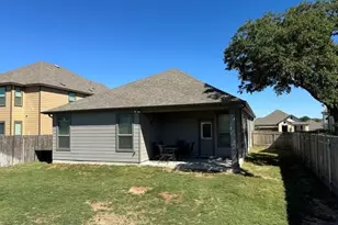 199 Kennicott Dr, Kyle, TX 78640 - Photo 6