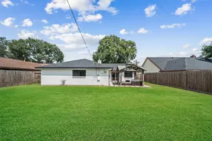 6107 Golden Forest Dr, Houston, TX 77092 - Photo 30