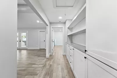 11907 Renwick Drive, Houston, TX 77035 - Photo 10
