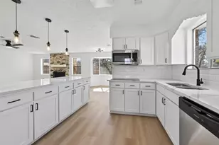 12323 Meadow Berry Dr, Meadows Place, TX 77477 - Photo 12