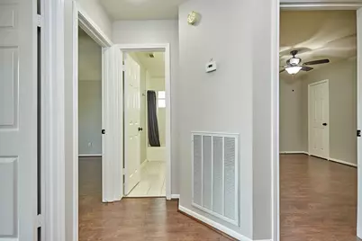 6734 Wildacre Drive, Sugar Land, TX 77479 - Photo 30