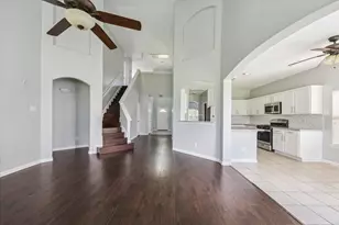 18239 Eton Ridge Ct, Richmond, TX 77407 - Photo 4