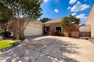 12910 Ashford Chase Dr, Houston, TX 77082 - Photo 1