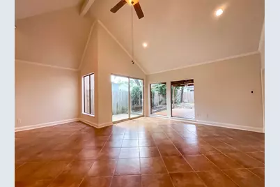 12910 Ashford Chase Drive, Houston, TX 77082 - Photo 6