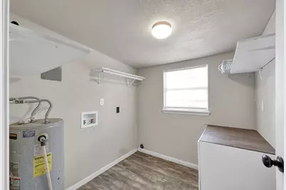 20115 Live Oak S, New Caney, TX 77357 - Photo 12