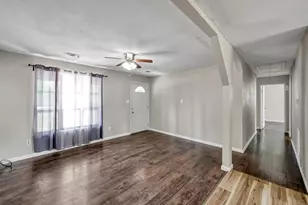 20115 Live Oak S, New Caney, TX 77357 - Photo 4
