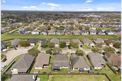 1319 Collier Point Lane, Fresno, TX 77545 - Photo 32