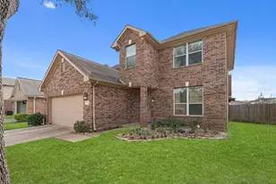 1319 Collier Point Ln, Fresno, TX 77545 - Photo 2