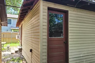 1032 Algregg St, Houston, TX 77009 - Photo 4