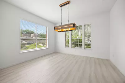 211 Aberdeen Street, Stafford, TX 77477 - Photo 6