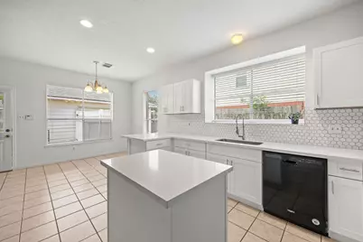 211 Aberdeen Street, Stafford, TX 77477 - Photo 12