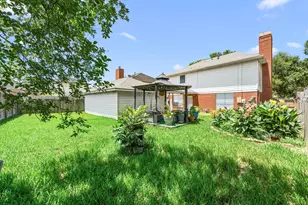211 Aberdeen St, Stafford, TX 77477 - Photo 26