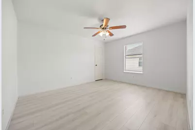 211 Aberdeen Street, Stafford, TX 77477 - Photo 24