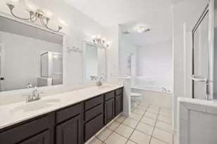 211 Aberdeen St, Stafford, TX 77477 - Photo 18