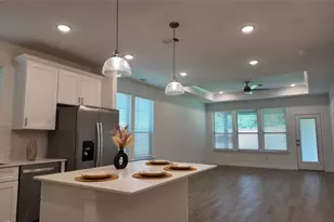 16189 Sepia Mnr St, Conroe, TX 77302 - Photo 4