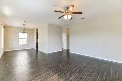 902 Virginia Avenue, League City, TX 77573 - Photo 8