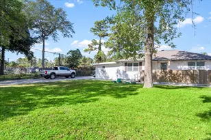 9902 Franklin Rd, Houston, TX 77070 - Photo 28