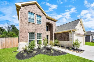 297 Gallant Fox Wy, New Caney, TX 77357 - Photo 2