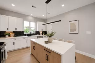 2204 Carr St, Houston, TX 77026 - Photo 6