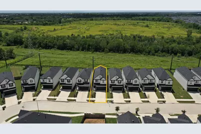 3218 Crown Gate Drive, Houston, TX 77047 - Photo 32