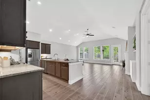 3415 Mckinney Ridge Dr, Houston, TX 77059 - Photo 6
