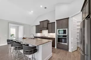 3415 Mckinney Ridge Dr, Houston, TX 77059 - Photo 1