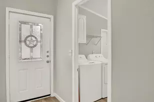 20931 Sweet Blossom Ln, Tomball, TX 77375 - Photo 2