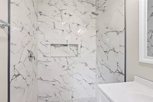 10127 Tolman St, Houston, TX 77034 - Photo 16