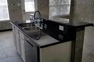 31 Verbena Bend Pl, The Woodlands, TX 77382 - Photo 2