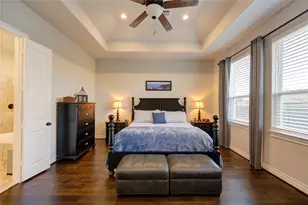 441 Hunters Xing Dr, Sealy, TX 77474 - Photo 16