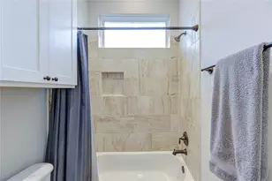 441 Hunters Xing Dr, Sealy, TX 77474 - Photo 30