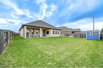 441 Hunters Crossing Drive, Sealy, TX 77474 - Photo 14