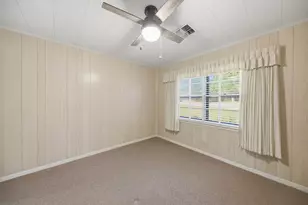201 S Dixie St, Brenham, TX 77833 - Photo 18