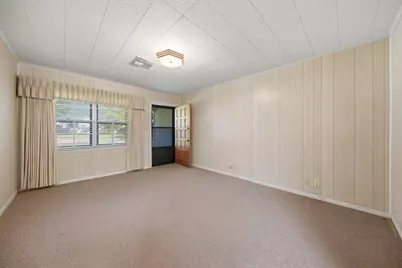 201 S Dixie Street, Brenham, TX 77833 - Photo 6