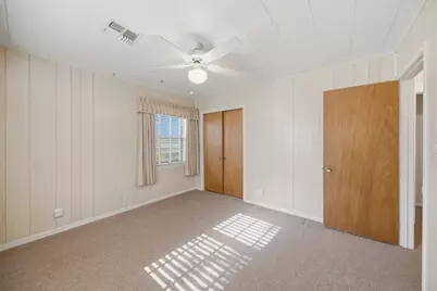 201 S Dixie Street, Brenham, TX 77833 - Photo 16