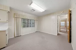 201 S Dixie St, Brenham, TX 77833 - Photo 22