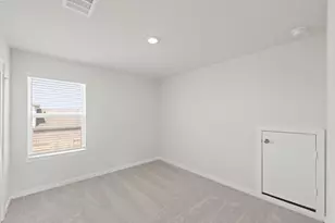 420 Long Br Dr, Dayton, TX 77535 - Photo 24