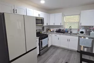 2303 Thomas Ave, Pasadena, TX 77506 - Photo 6