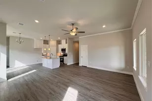 10300 Cabo del Sol Dr, Cleveland, TX 77327 - Photo 10