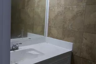 13840 Hollowgreen Dr, Houston, TX 77082 - Photo 14