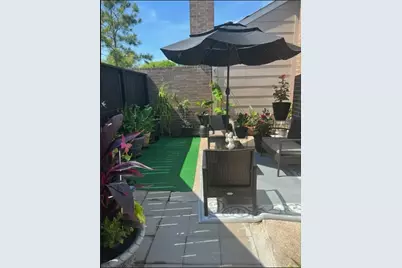 13840 Hollowgreen Drive, Houston, TX 77082 - Photo 4