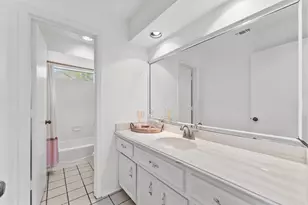 65 Indian Clover Dr, The Woodlands, TX 77381 - Photo 38