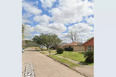 252 Bastrop Street, Angleton, TX 77515 - Photo 6