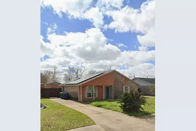 252 Bastrop Street, Angleton, TX 77515 - Photo 1