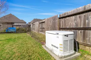 23509 Red Juniper Ln, New Caney, TX 77357 - Photo 4