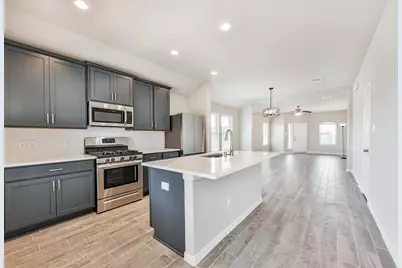 13114 Dalvay Beach Drive, La Marque, TX 77568 - Photo 4